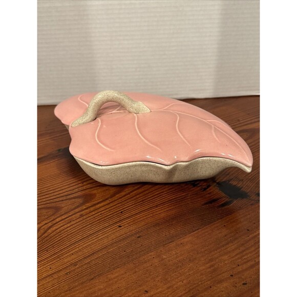 Vintage Valley Vista California Pottery Leaf Dish With Lid Pink And Cream - Picture 4 of 14